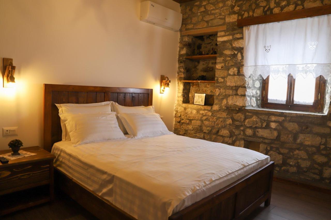 Koroni Boutique Berat