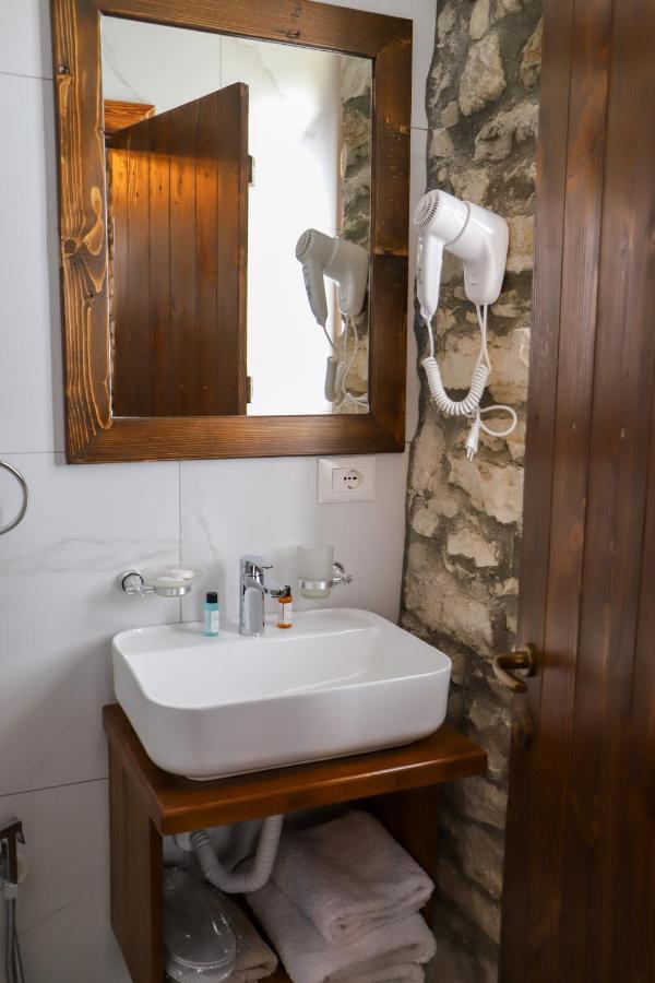 Koroni Boutique * Berat