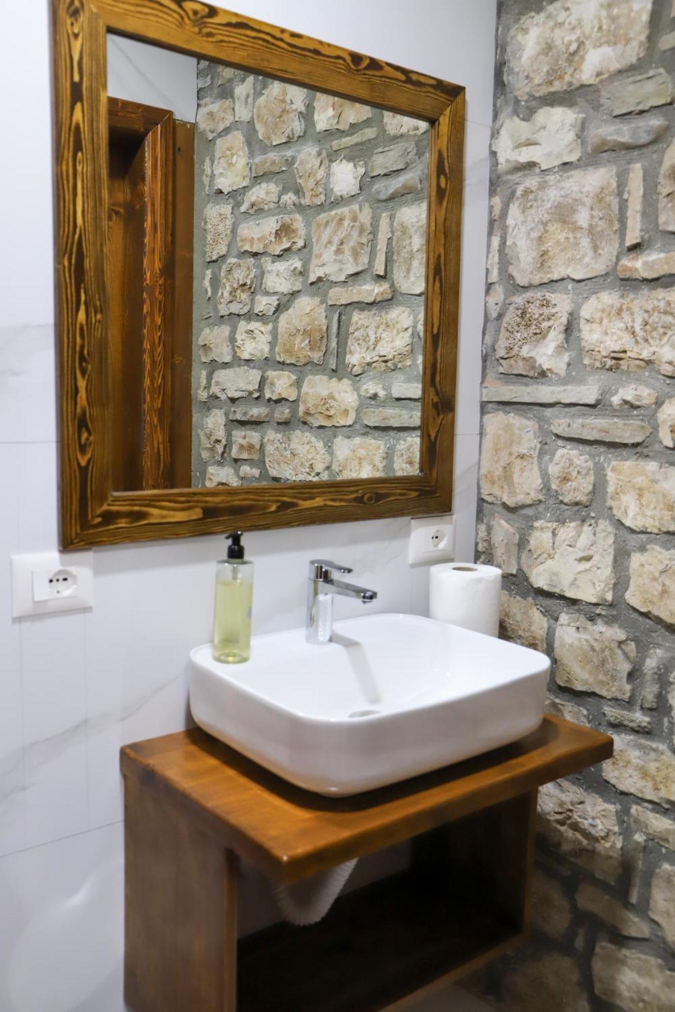 Hotel Koroni Boutique Berat