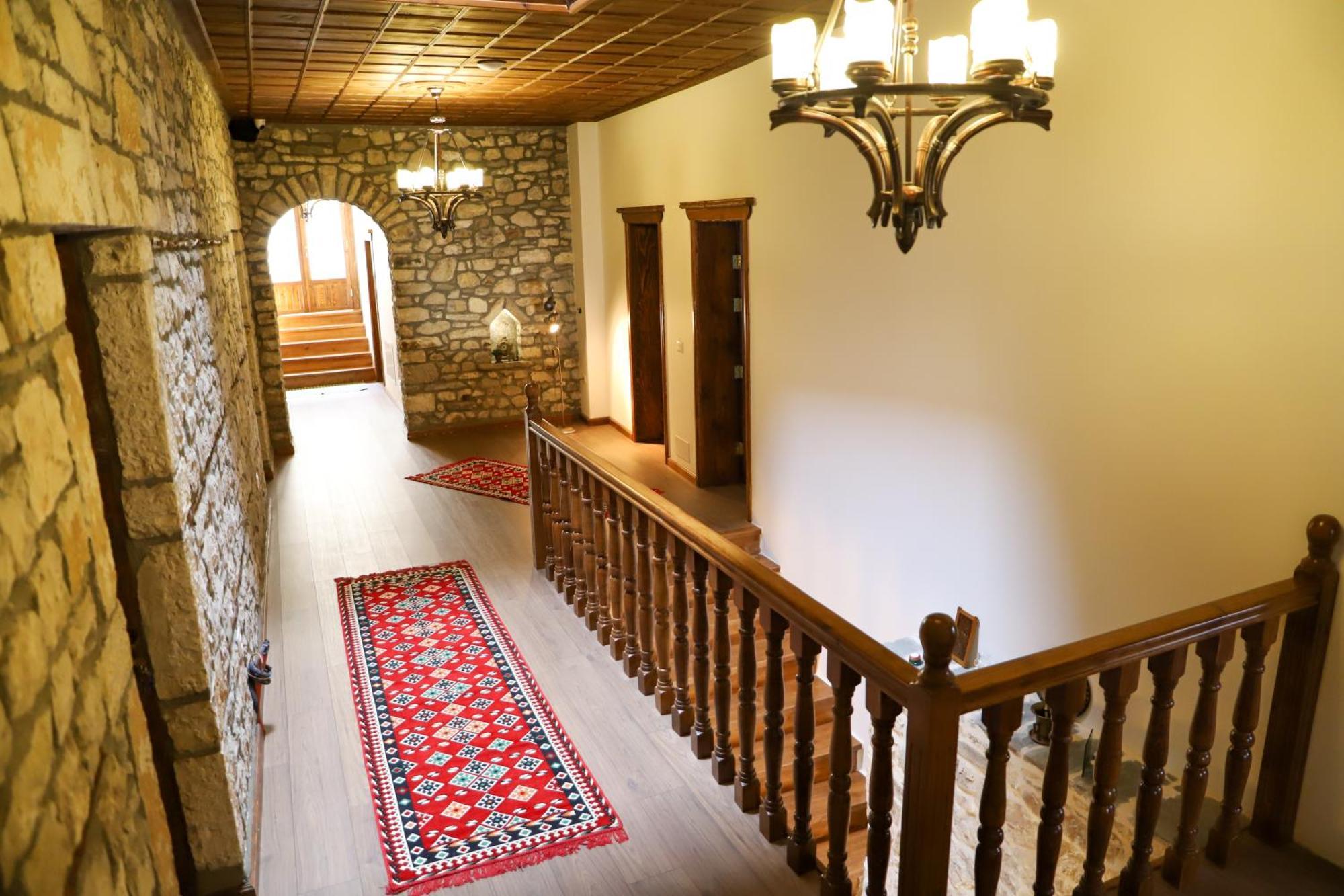 Koroni Boutique * Berat