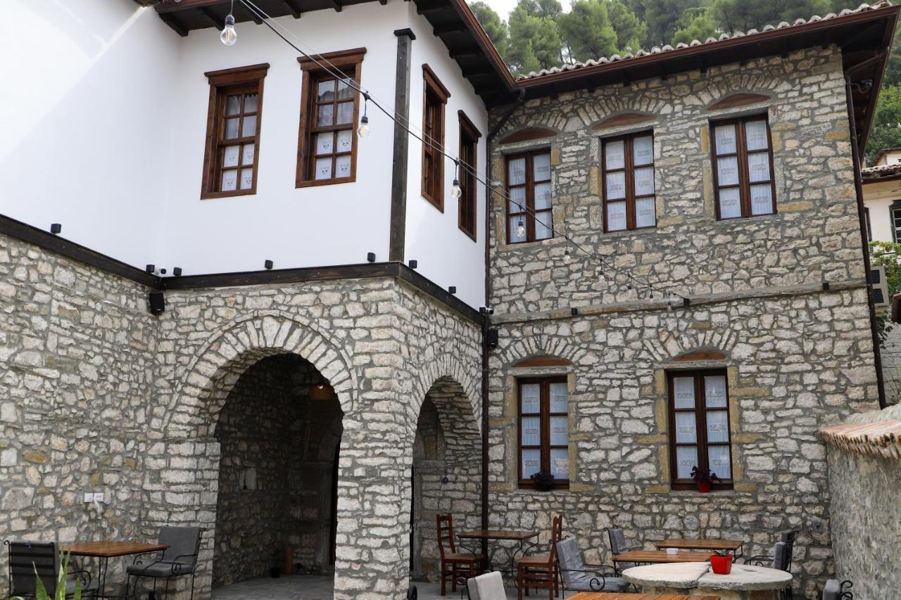 Koroni Boutique * Berat